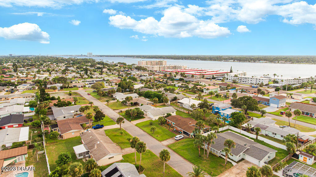 914 Stanford Avenue Ormond Beach, FL 32176 - Photo 3 of 39 DJI_0024