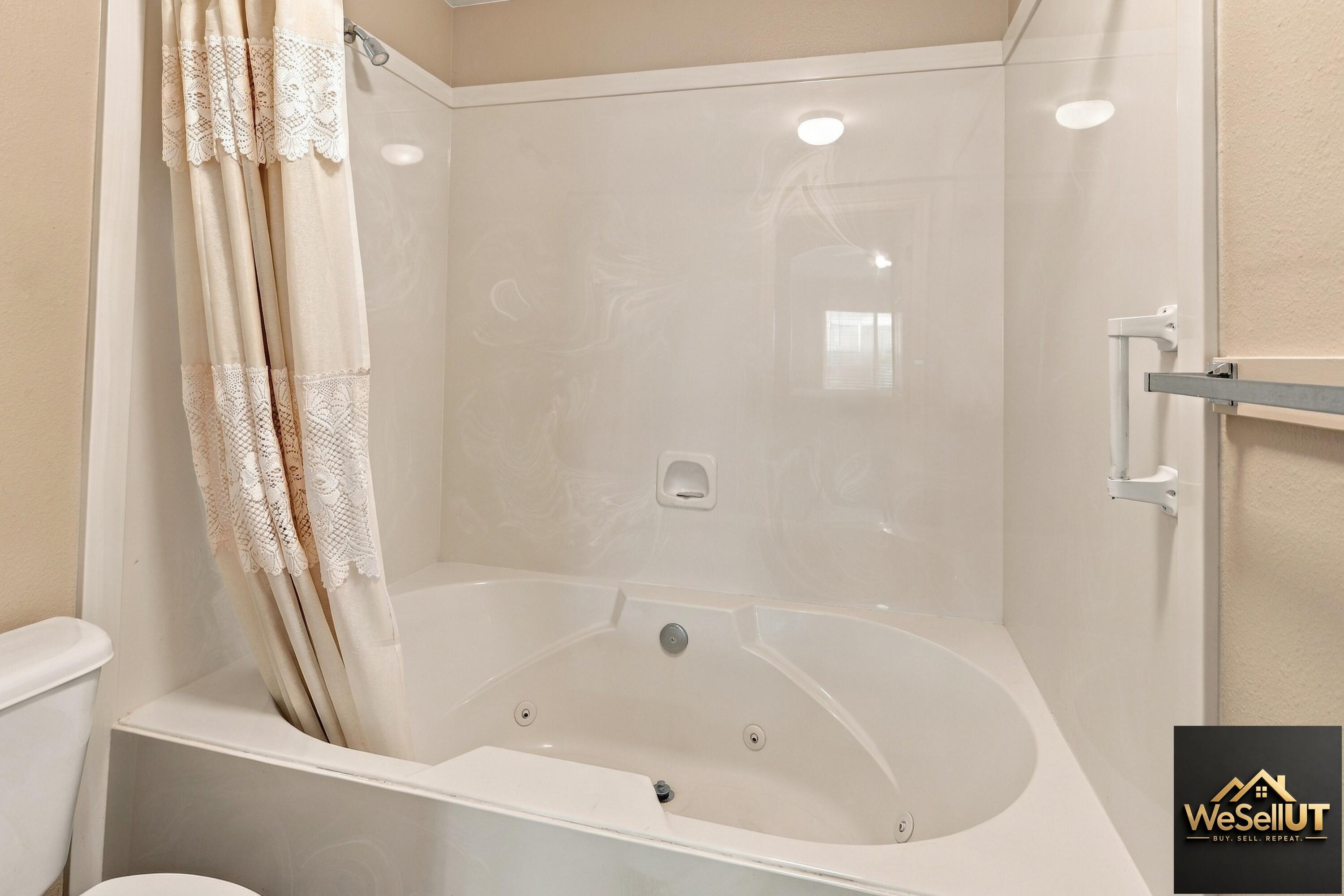 195 East Fiddlers Canyon Road, Unit 64 Cedar City, UT 84721 - Photo 17 of 29 img_5176