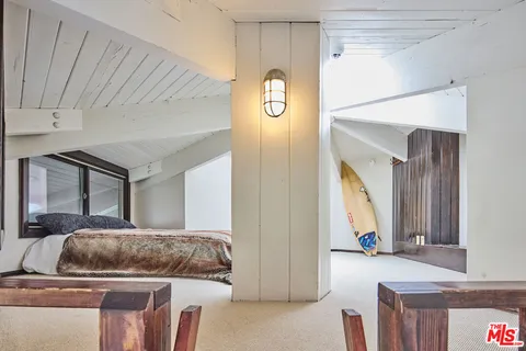 $3,875,000 | 31875 Sea Level Drive, Malibu, CA 90265