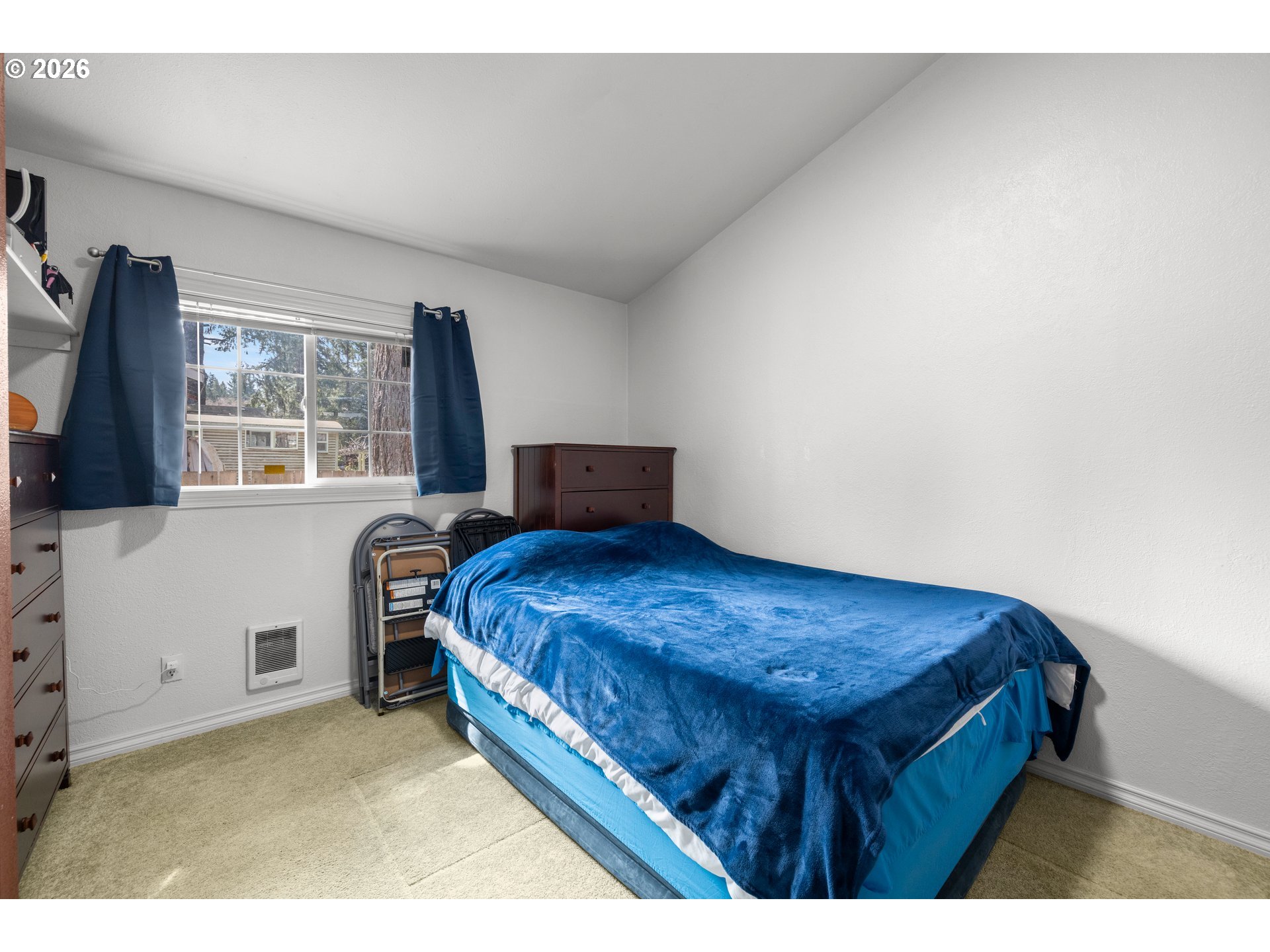 4925 Southeast 133rd Avenue Portland, OR 97236 - Photo 15 of 33 Bedroom