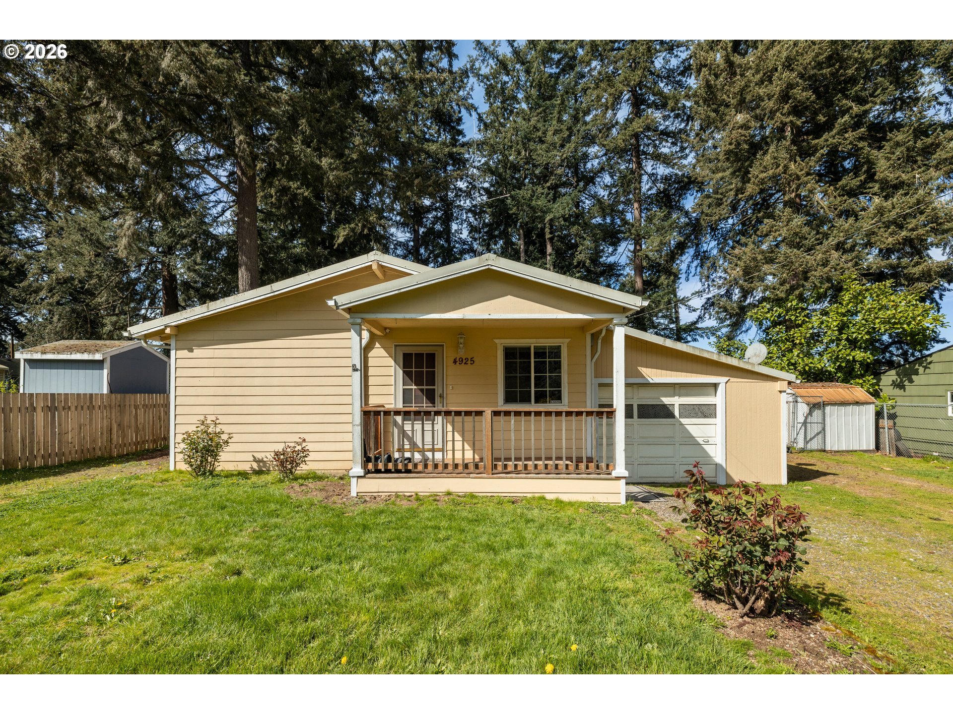 4925 Southeast 133rd Avenue Portland, OR 97236 - Photo 3 of 33 Front Yard