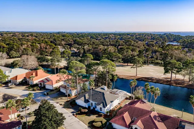 $699,900 | 4328 Sunset Beach Circle, Niceville, FL 32578