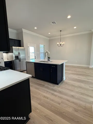 $2,200 | 135 Ridley Lane, Youngsville, LA 70592