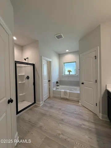 $2,200 | 135 Ridley Lane, Youngsville, LA 70592