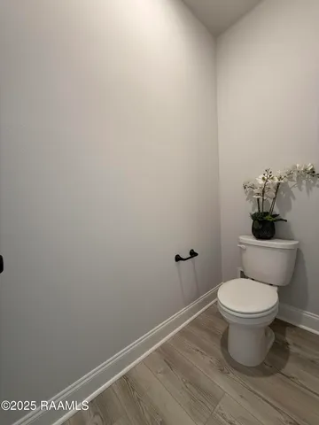 $2,200 | 135 Ridley Lane, Youngsville, LA 70592