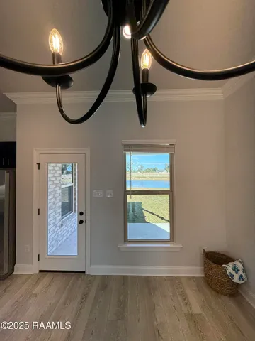 $2,200 | 135 Ridley Lane, Youngsville, LA 70592