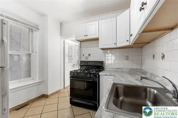 $215,000 | 1304 West Gordon Street, Allentown, PA 18102