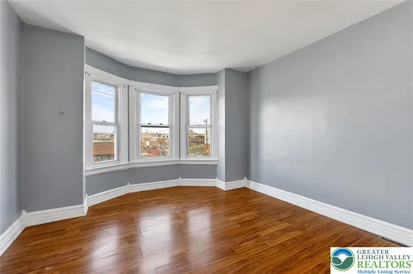 $215,000 | 1304 West Gordon Street, Allentown, PA 18102