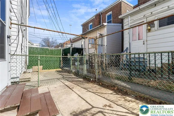 $215,000 | 1304 West Gordon Street, Allentown, PA 18102