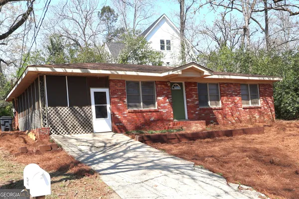 $1,150 | 351 Brook Street, Milledgeville, GA 31061