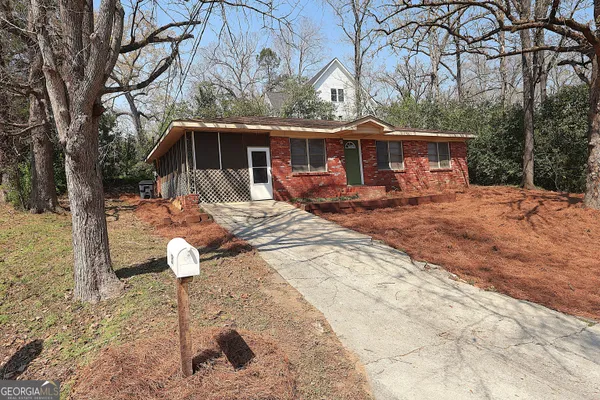 $1,150 | 351 Brook Street, Milledgeville, GA 31061