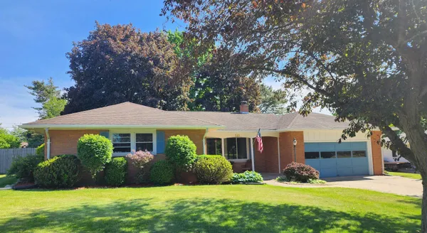 $299,900 | 540 Fairlane Drive, Alma, MI 48801