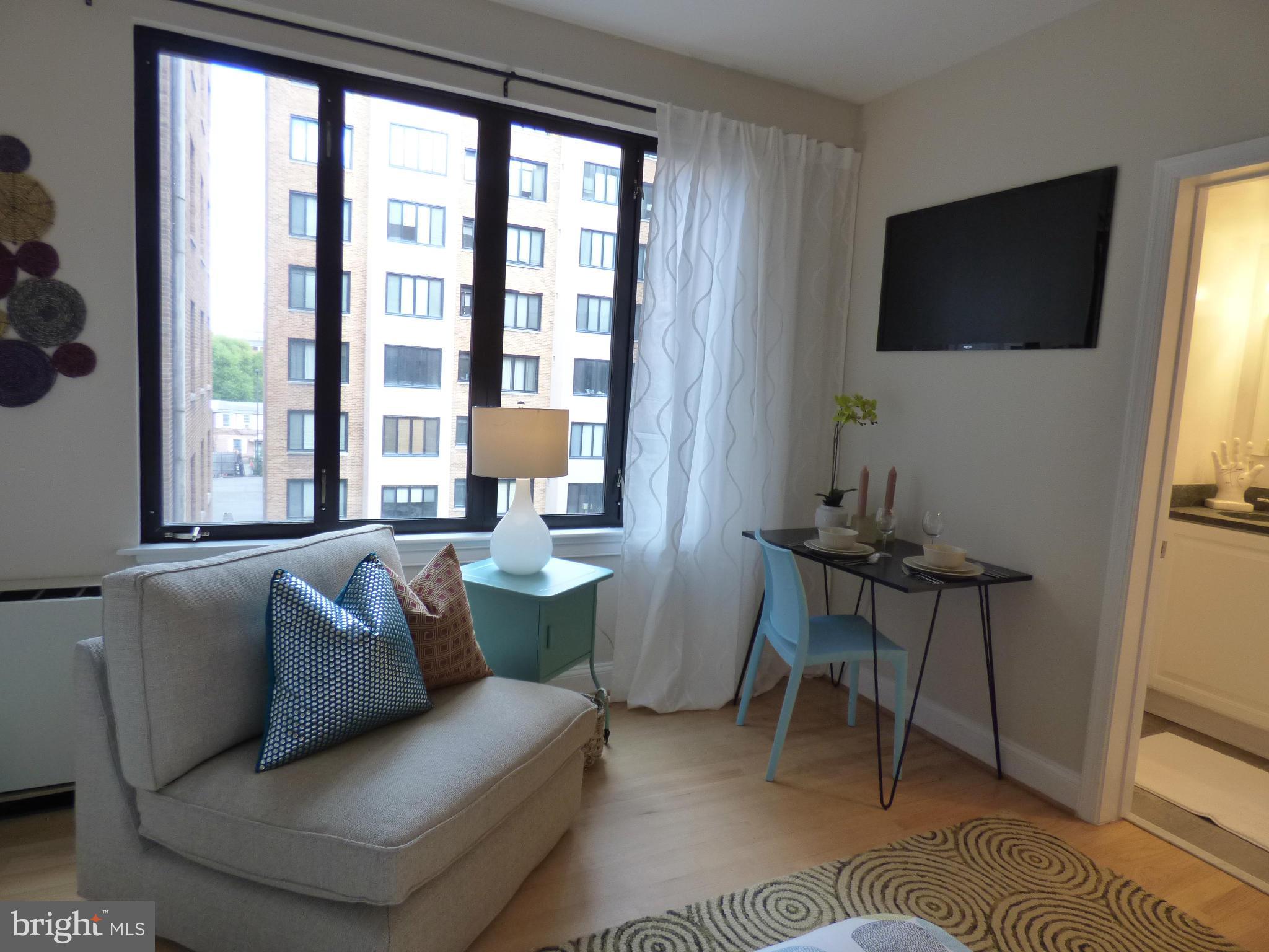 1701 16th Street Northwest, Unit 410 Washington, DC 20009 - Photo 7 of 11 Interior (General)