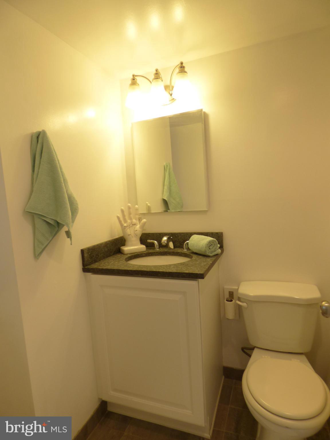 1701 16th Street Northwest, Unit 410 Washington, DC 20009 - Photo 9 of 11 Bath