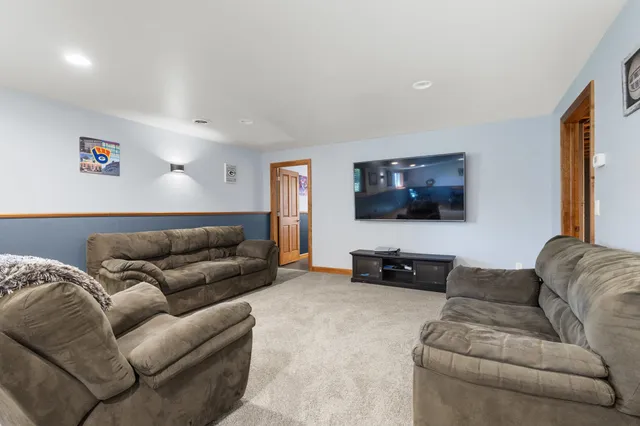 $509,900 | 192 Whimbrel Court, Pulaski, WI 54162