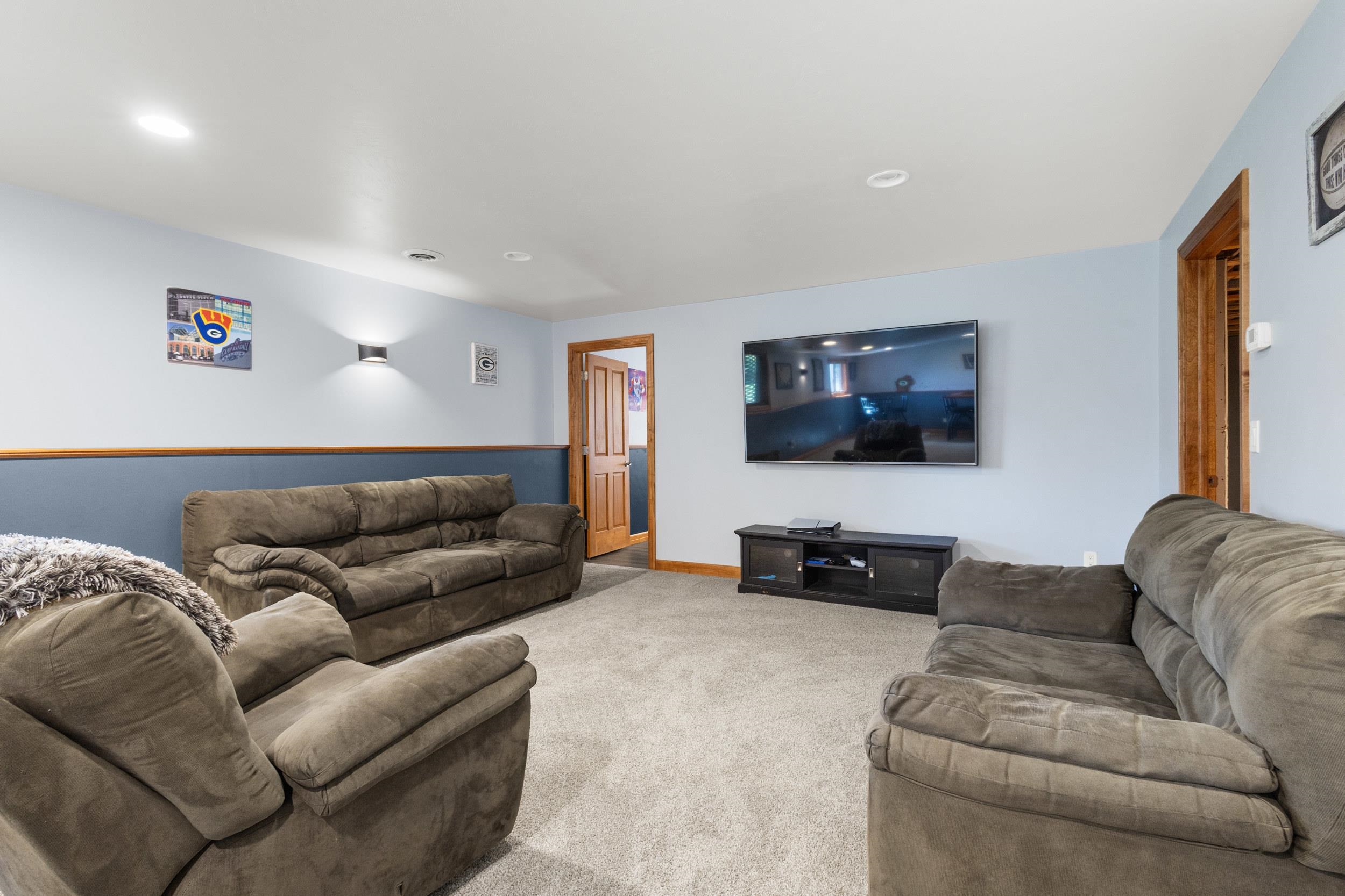 192 Whimbrel Court Pulaski, WI 54162 - Photo 26 of 53