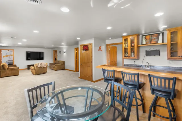 $509,900 | 192 Whimbrel Court, Pulaski, WI 54162