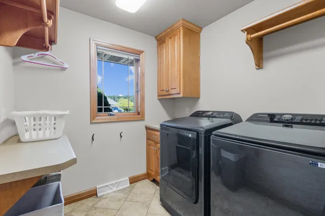 $509,900 | 192 Whimbrel Court, Pulaski, WI 54162