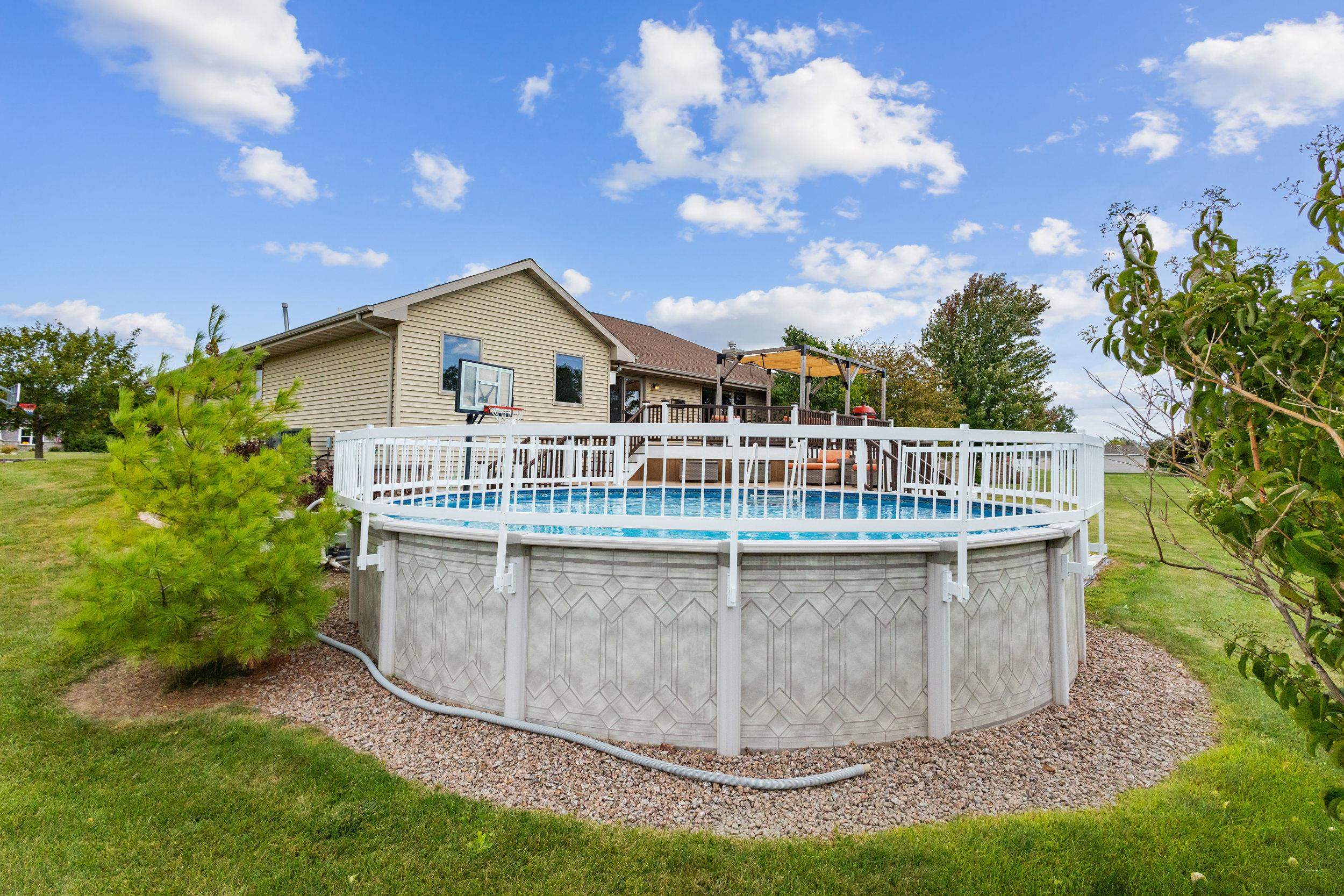 192 Whimbrel Court Pulaski, WI 54162 - Photo 48 of 53