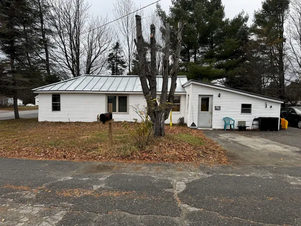 $52,500 | 2 Durgin Street, Moscow, ME 04920