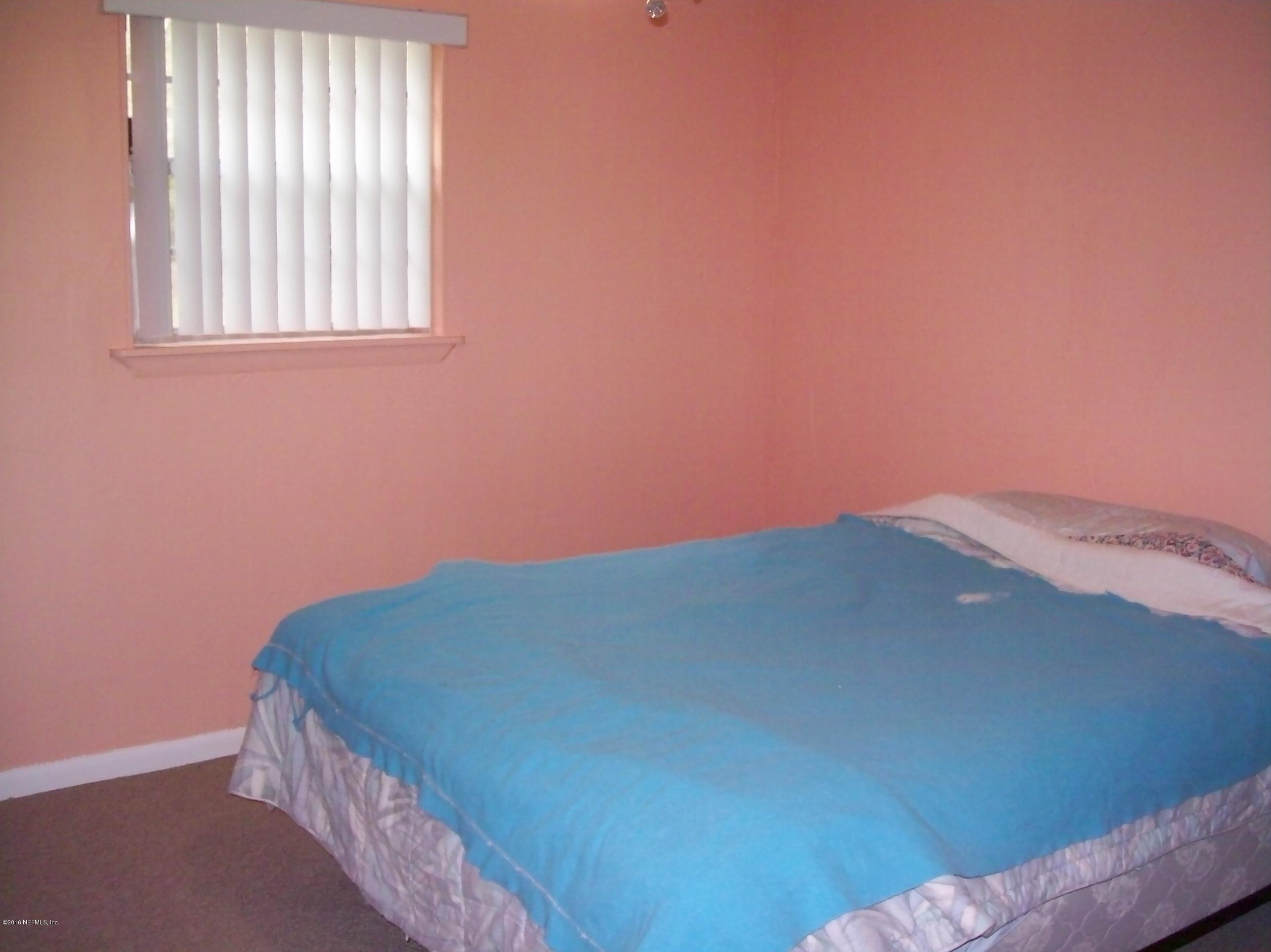 150 Spooner Road Hawthorne, FL 32640 - Photo 6 of 18 6) Bedroom three