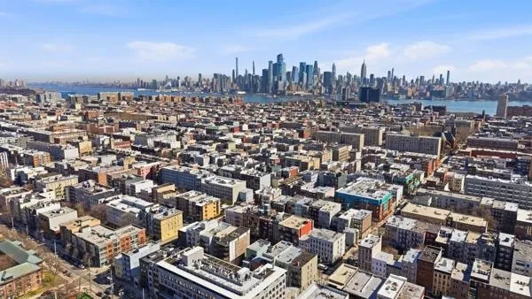$485,000 | 420 Monroe Street, Unit 1R, Hoboken, NJ 07030