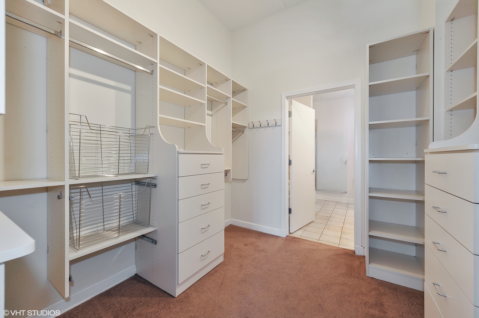 1301 West Madison Street, Unit 506 Chicago, IL 60607 - Photo 11 of 23 a view of closet area