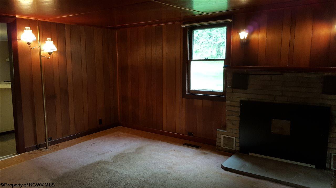 559 Long Run Road Fairmont, WV 26554 - Photo 4 of 20 Gallery Image 4
