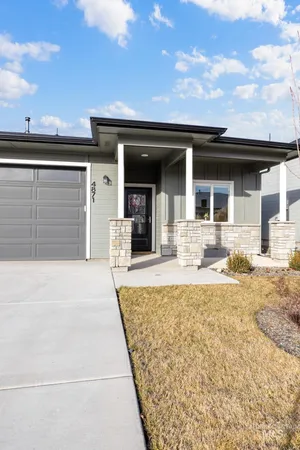 $424,900 | 4871 North White Cap Lane, Meridian, ID 83646