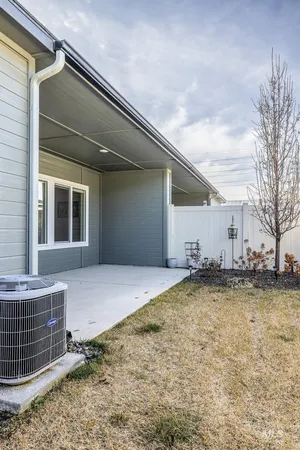 $424,900 | 4871 North White Cap Lane, Meridian, ID 83646
