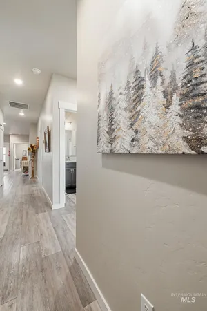 $424,900 | 4871 North White Cap Lane, Meridian, ID 83646