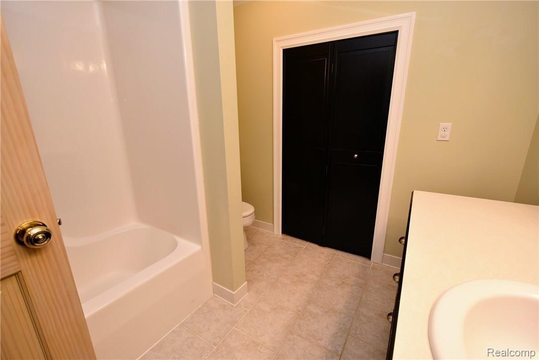3460 McCormick Road Lapeer, MI 48446 - Photo 53 of 68 DSC_5764.jpg