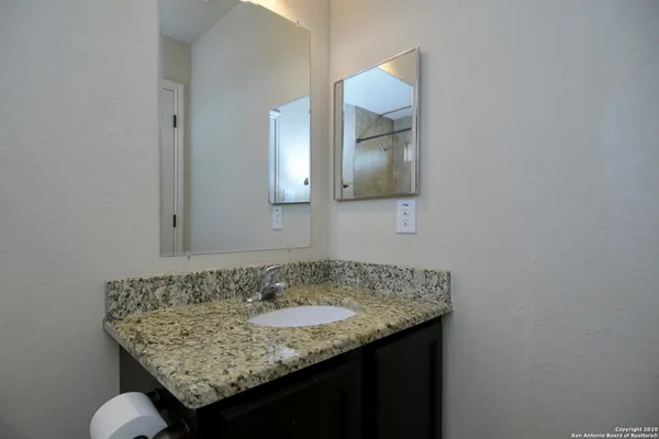 $1,450 | 6610 Arancione Avenue, Unit 104, San Antonio, TX 78233