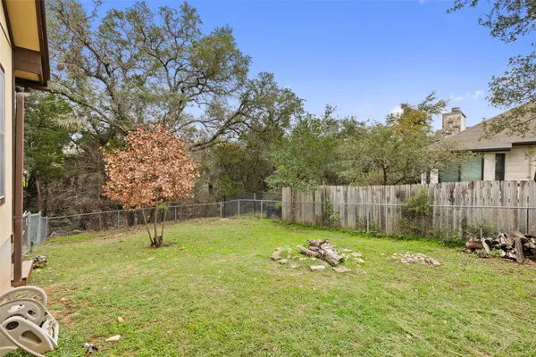 $3,250 | 1301 South Quinlan Park Road, Austin, TX 78732