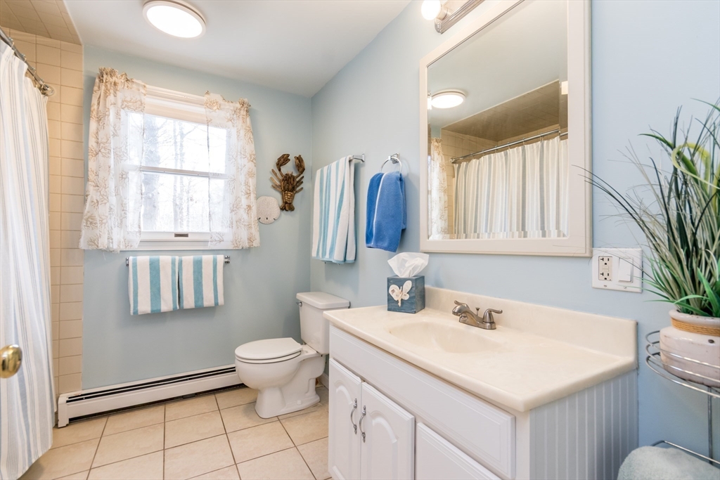 25 Oakwood Road Eastham, MA 02642 - Photo 17 of 42