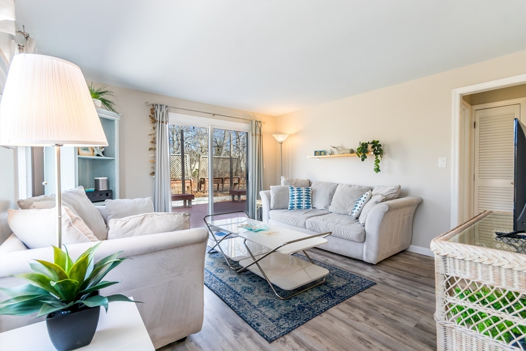 25 Oakwood Road Eastham, MA 02642 - Photo 4 of 42