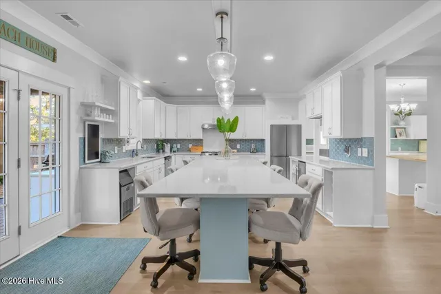 $1,200,000 | 8056 Bonfire Drive, Wilmington, NC 28409