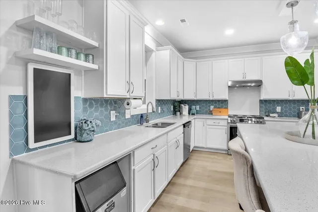 $1,200,000 | 8056 Bonfire Drive, Wilmington, NC 28409