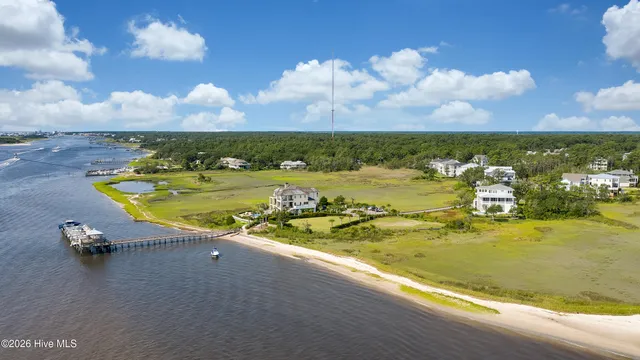 $1,200,000 | 8056 Bonfire Drive, Wilmington, NC 28409