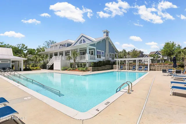 $1,200,000 | 8056 Bonfire Drive, Wilmington, NC 28409
