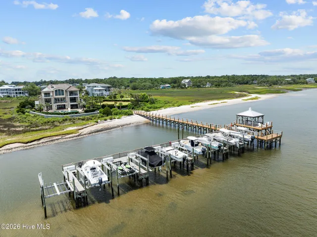 $1,200,000 | 8056 Bonfire Drive, Wilmington, NC 28409