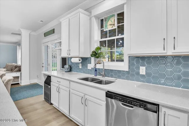 $1,200,000 | 8056 Bonfire Drive, Wilmington, NC 28409