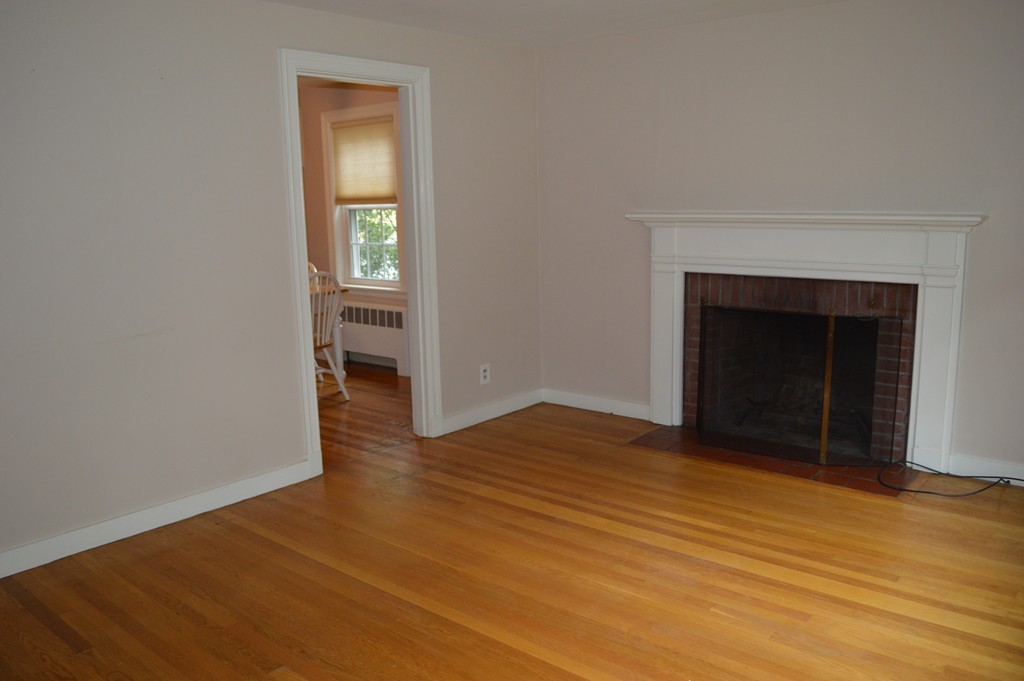 15 Chase Road Waltham, MA 02452 - Photo 2 of 14 Gallery Image 2