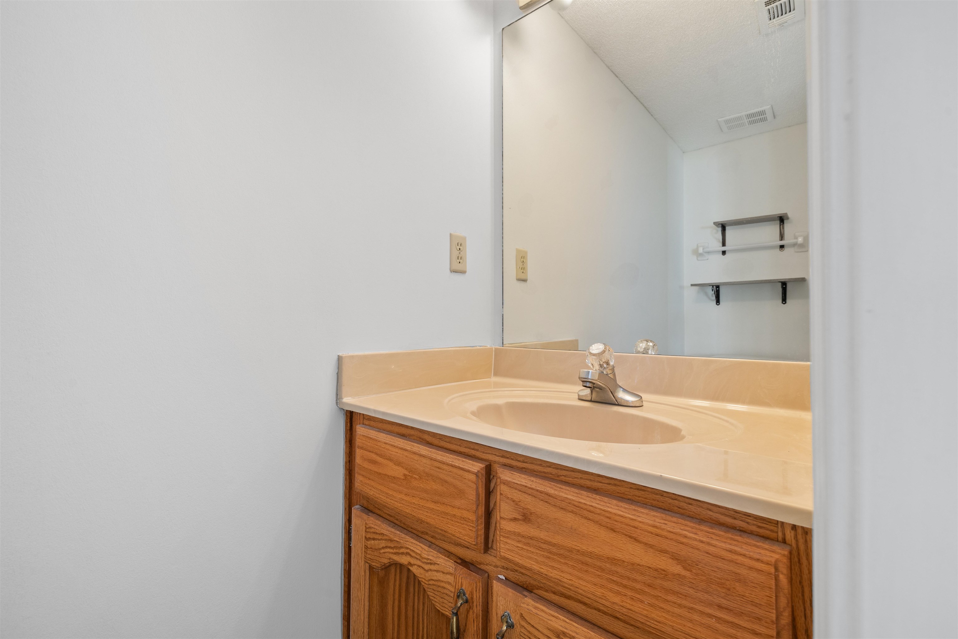 7361 Appling Ridge Drive Cordova, TN 38018 - Photo 11 of 31 Bathroom with vanity