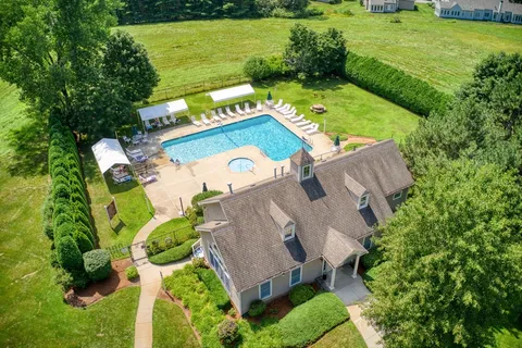 $988,500 | 25 Pickman Drive, Unit 25, Bedford, MA 01730