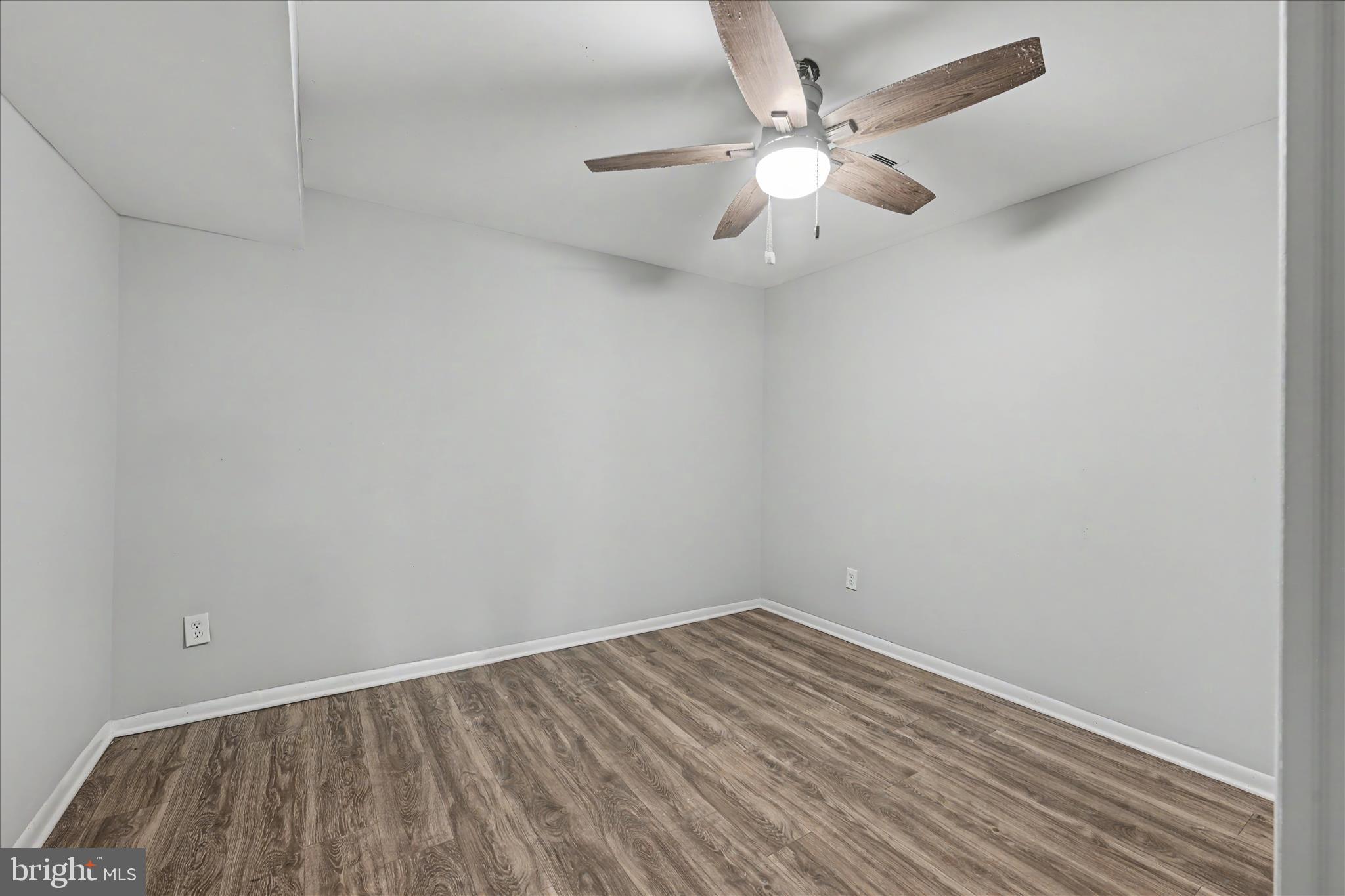 401 Grove Ridge Court Linthicum Heights, MD 21090 - Photo 27 of 35
