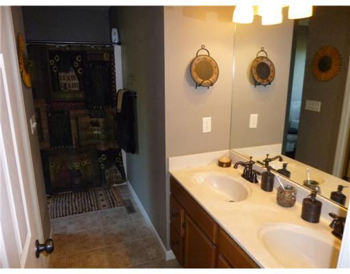 64730 Snowberry Road North Liberty, IN 46554 - Photo 9 of 24 Gallery Image 9