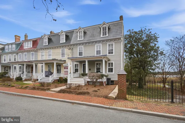 $650,000 | 109 South Water Street, Chestertown, MD 21620