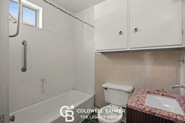 $276,000 | 1011 East B Street, Casper, WY 82601