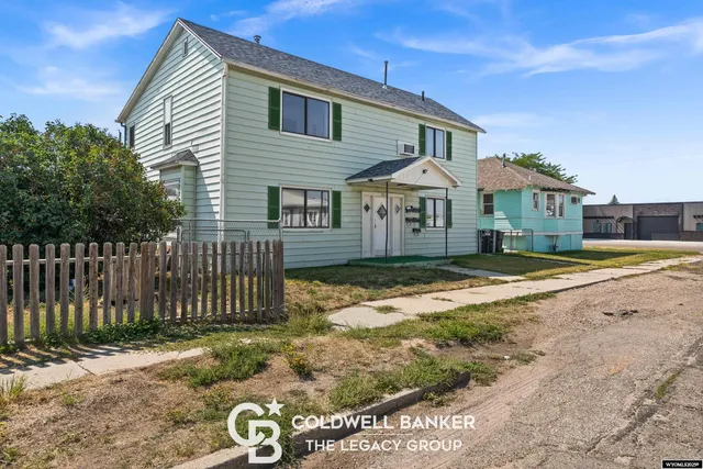 $276,000 | 1011 East B Street, Casper, WY 82601